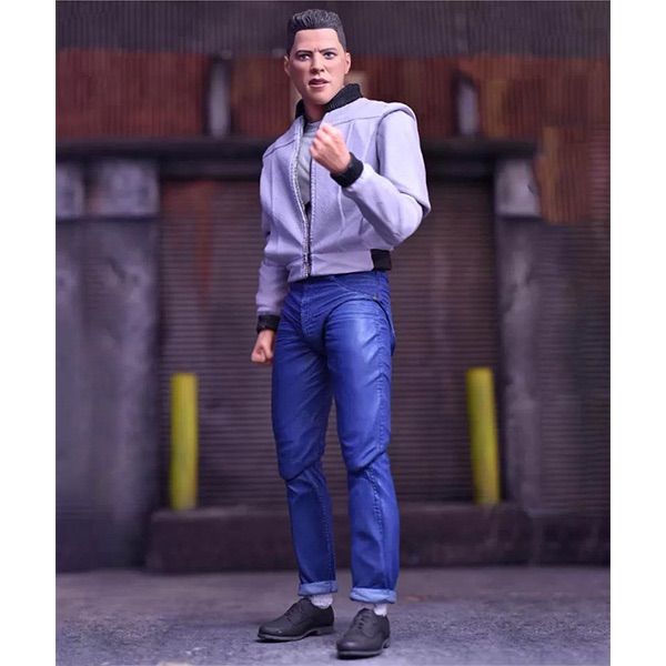 バックトゥザフューチャー 7