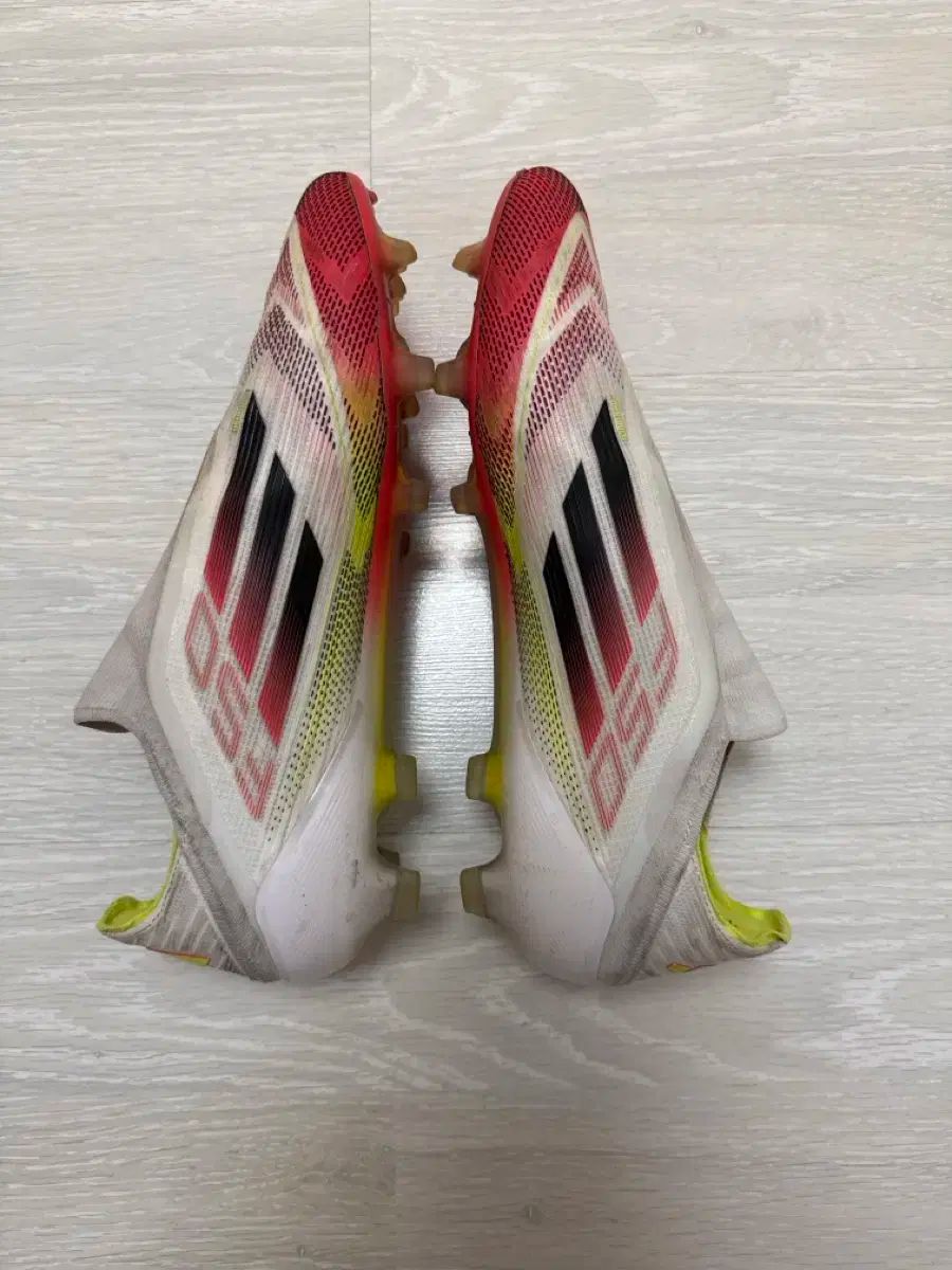 アディダス F50 LL 275 adidas(アディダス) F50 エリート ag 275 最終