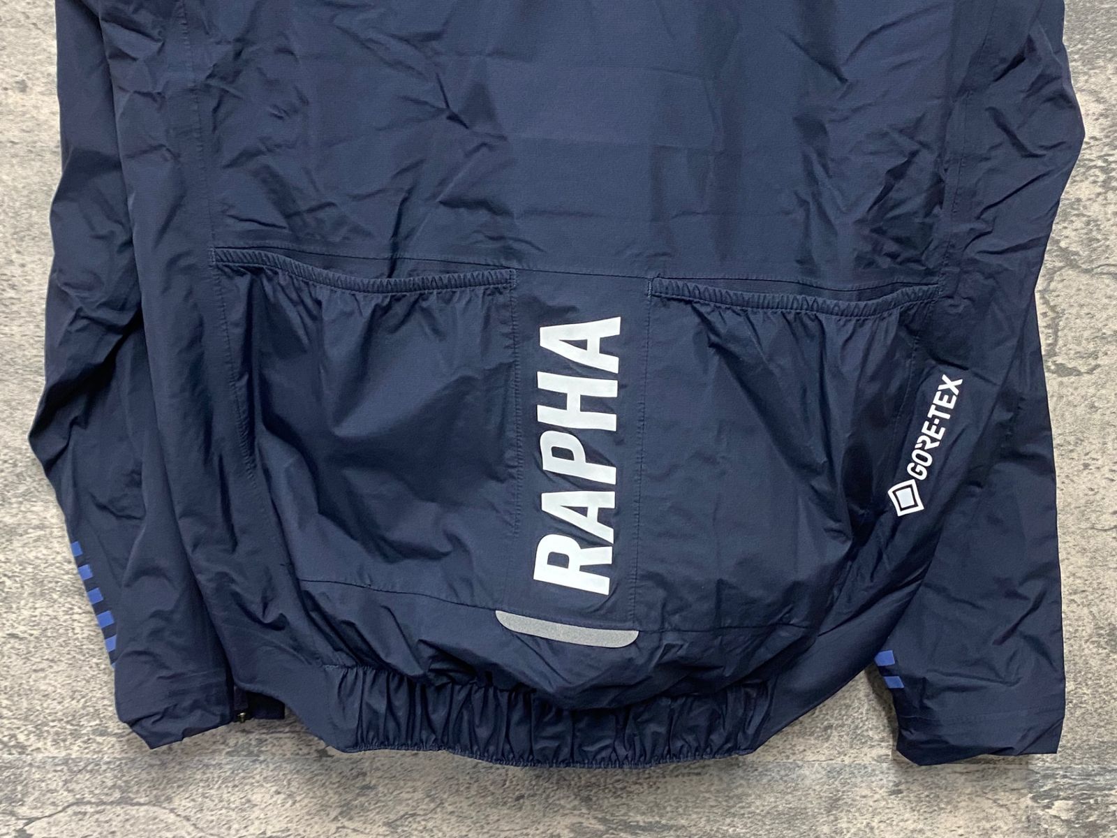 Rapha 防風