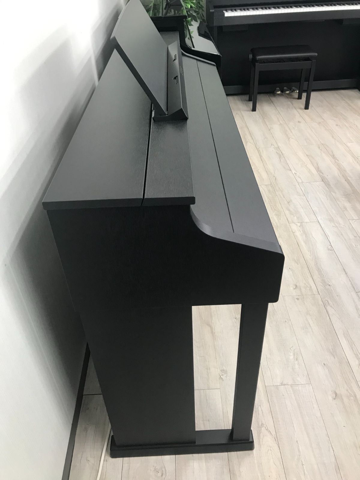 ★69949【電子ピアノ】CASIO　AP710BK　21年製 4971850362876_1.jpg