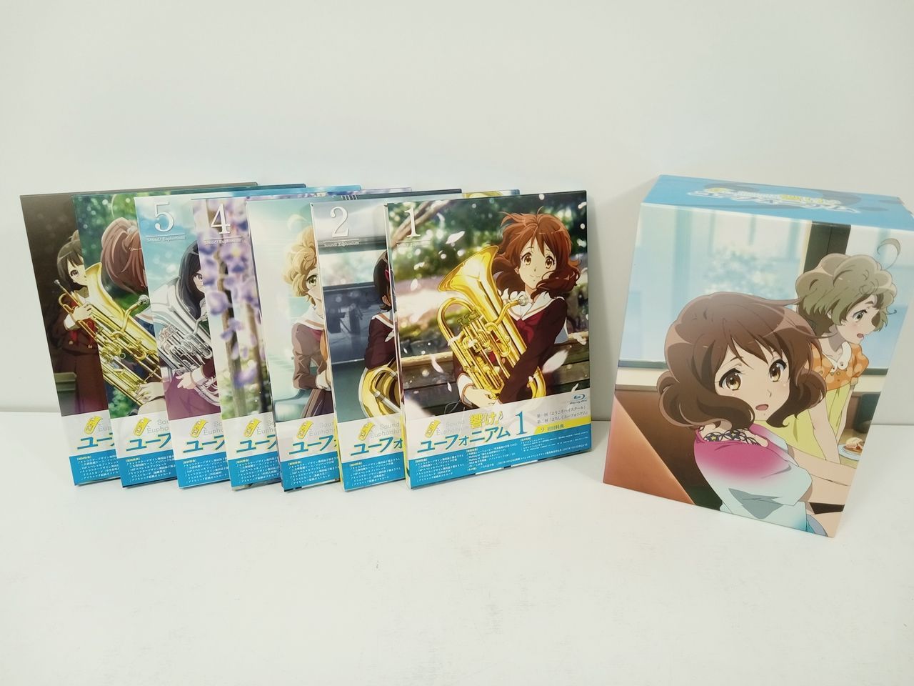 P*E様 響け！ユーフォニアム 1期 Blu-ray全巻 (初回限定盤) Amazon.co.jp | 響け! ユーフォニアム 第1期 コンプリートBOX