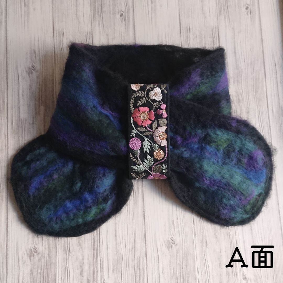 羊毛フェルトマフラーL  Black mix