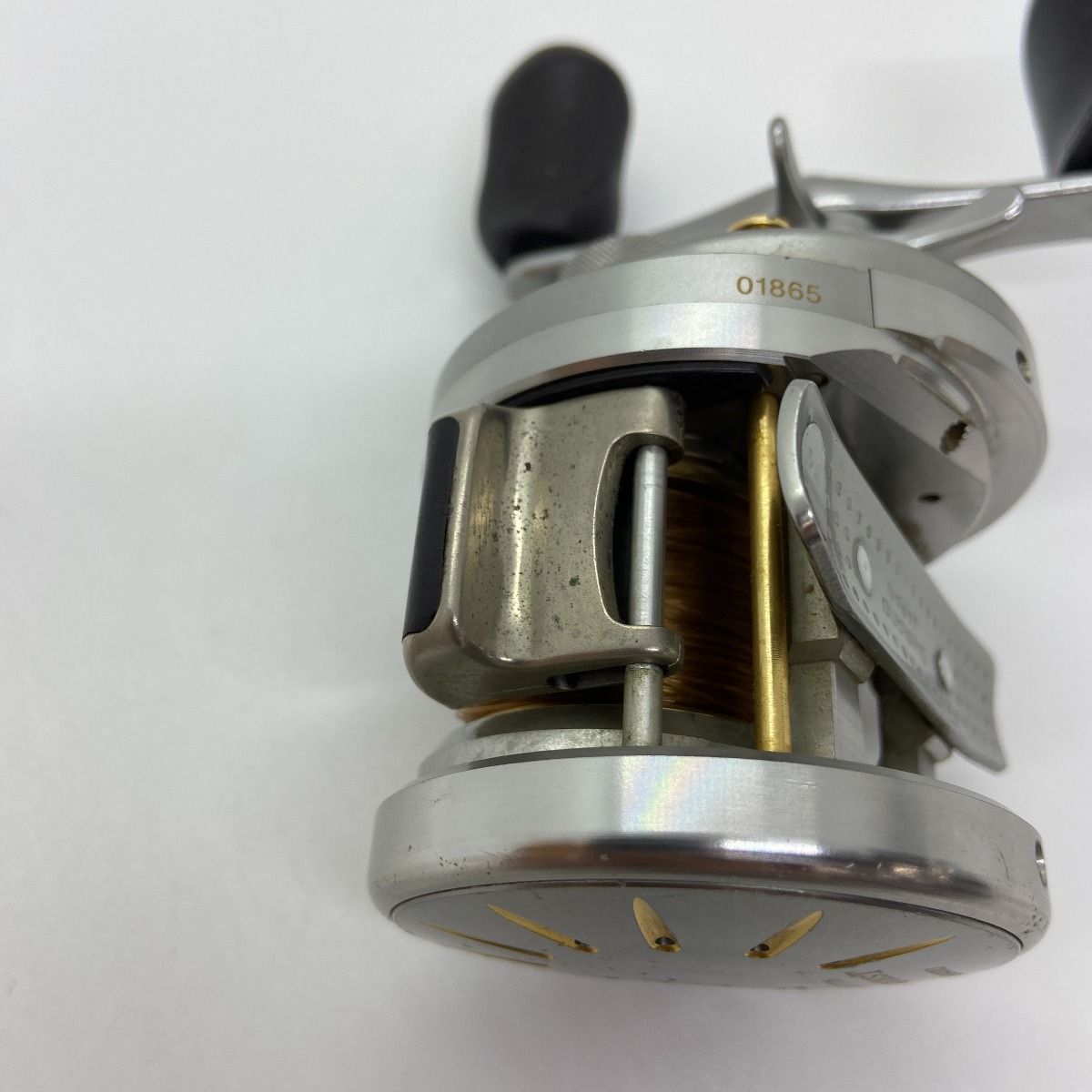 SHMANO 04 カルカッタコンクエスト100DC 01865 右巻き カルカッタコンクエスト100DC右ハンドル01865 シマノ【【C】中古良品