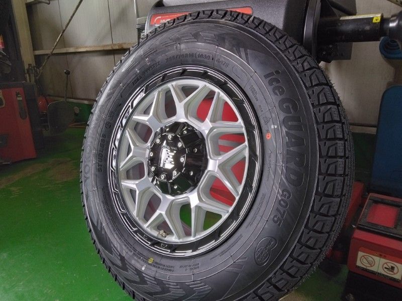 ハイエース200系 国産 スタッドレス ヨコハマ アイスガード SUV G075 215 65R16 車検対応 タイヤホイール 4本セット 16インチ LEXXEL InFerno レクセル インフェルノ