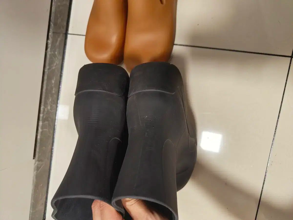 ボッテガヴェネタ パドルブーツ