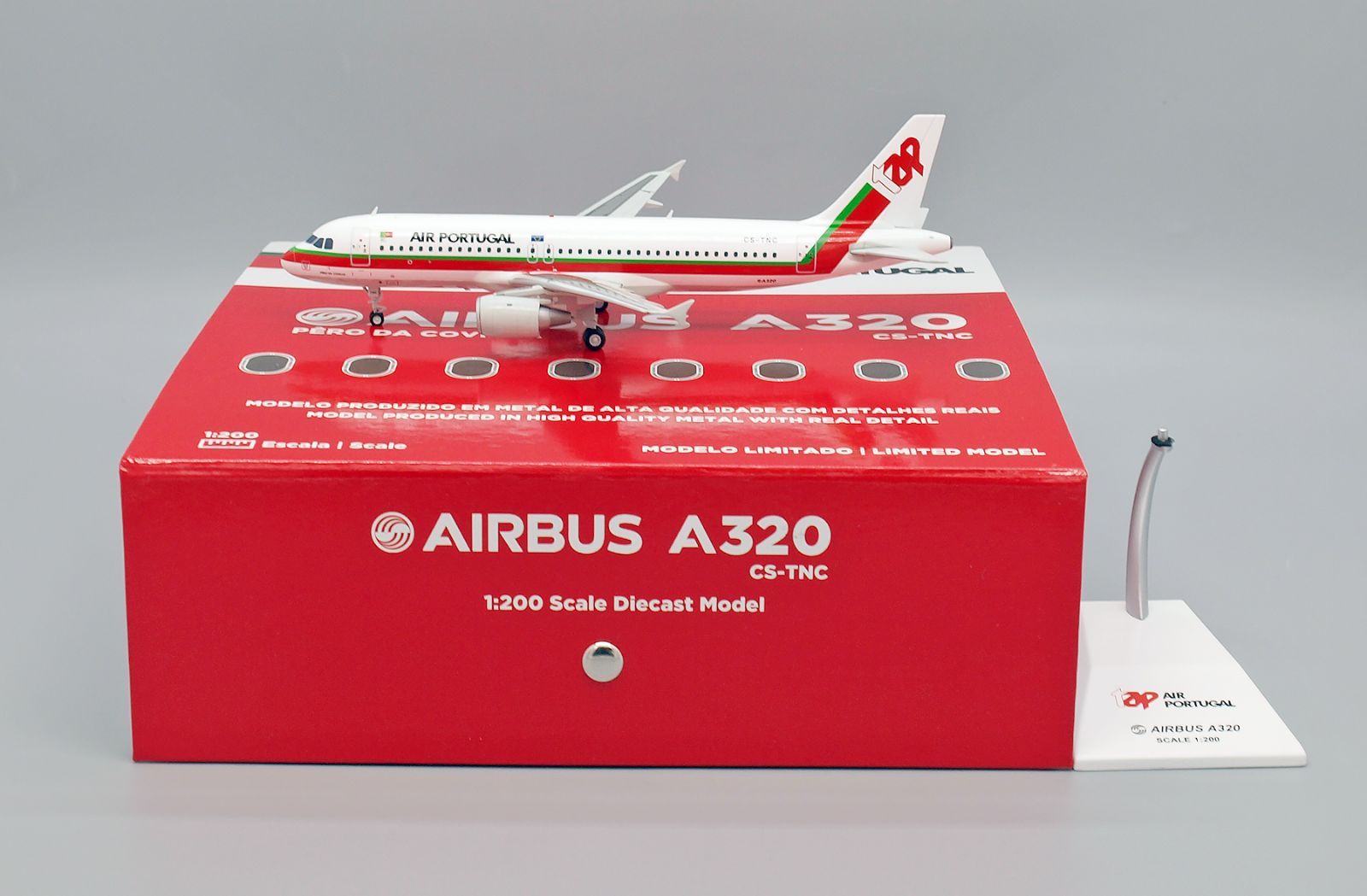 TAPポルトガル航空 A320 CS-TNC 1/200 Jcwings TAPポルトガル航空 A320 CS-TNC 1/200 TAP32077Y - メルカリ
