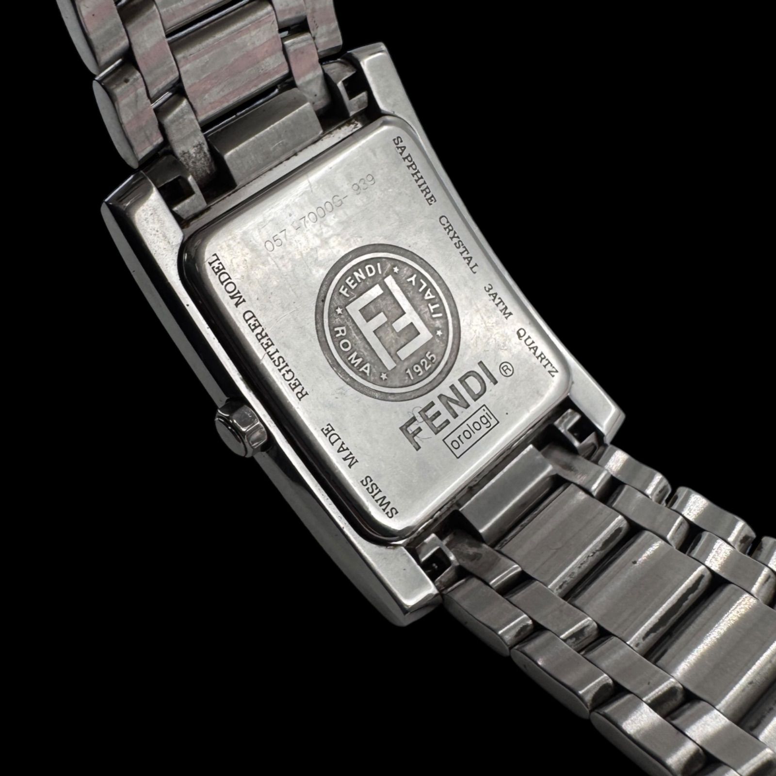 正規品【新品電池】FENDI 7000G/ブラック 人気モデル 動作品 オロロジ 稼働 FENDI 7000G メンズ 腕時計 オロロジ ブラック文字盤