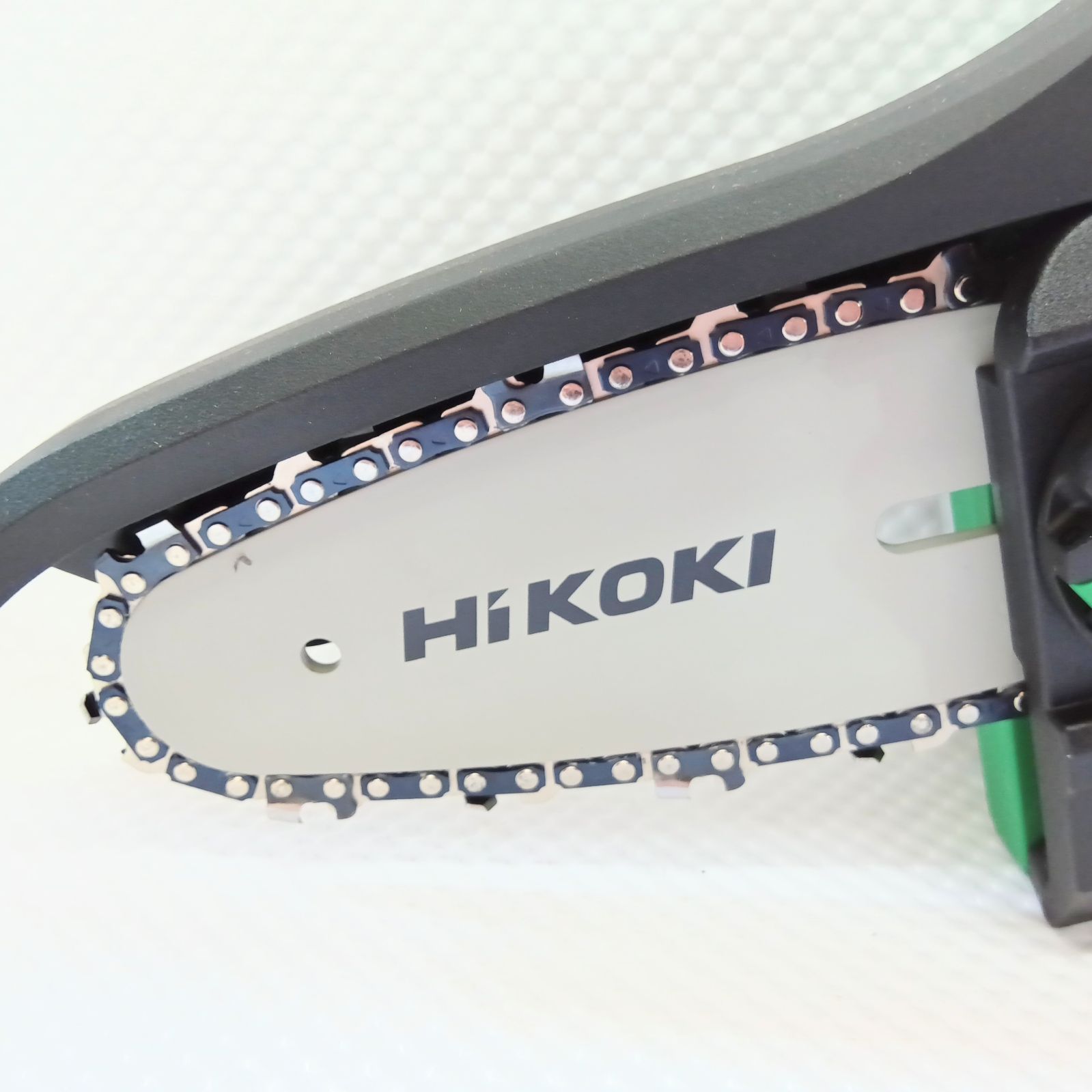 ハイコーキ 10.8Vコードレスミニチェンソー