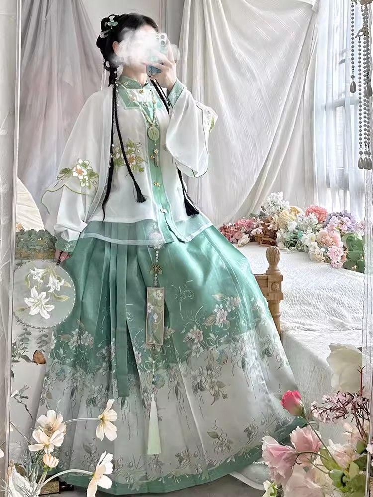 HF-115 豪華刺繍 漢服 かんふく 古風衣装 レトロ風 中華ロリータ