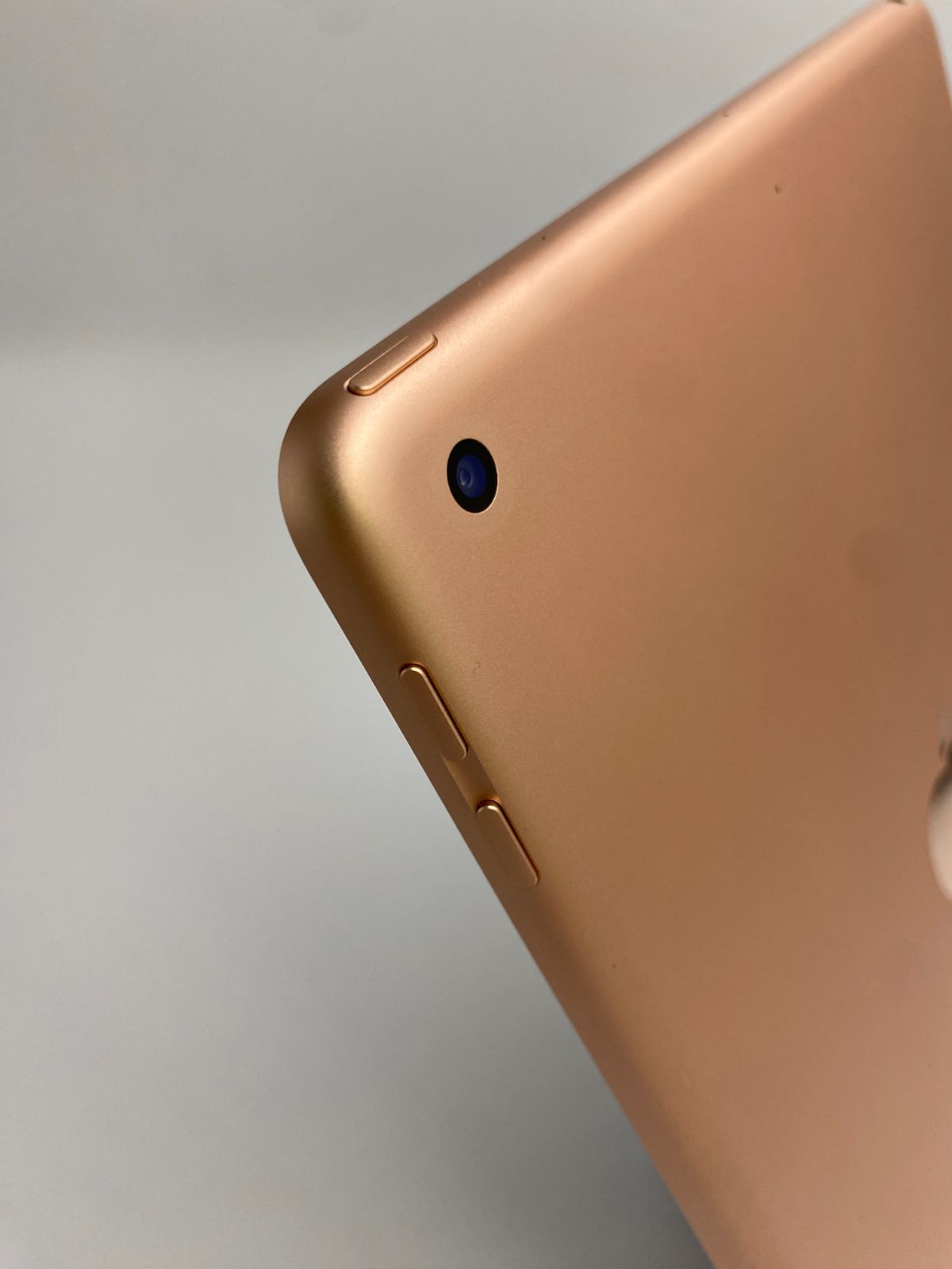 iPad （第6世代）2018 32GB 【Wi-Fi】 ゴールド ジャンク ジャンク