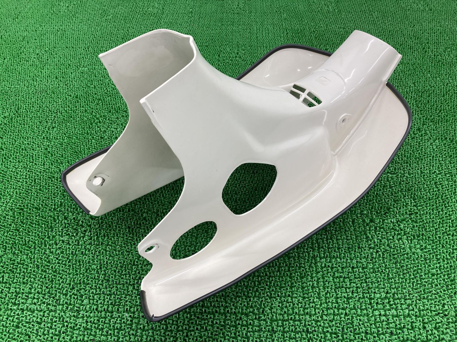 新古品】リトルカブ レッグシールド