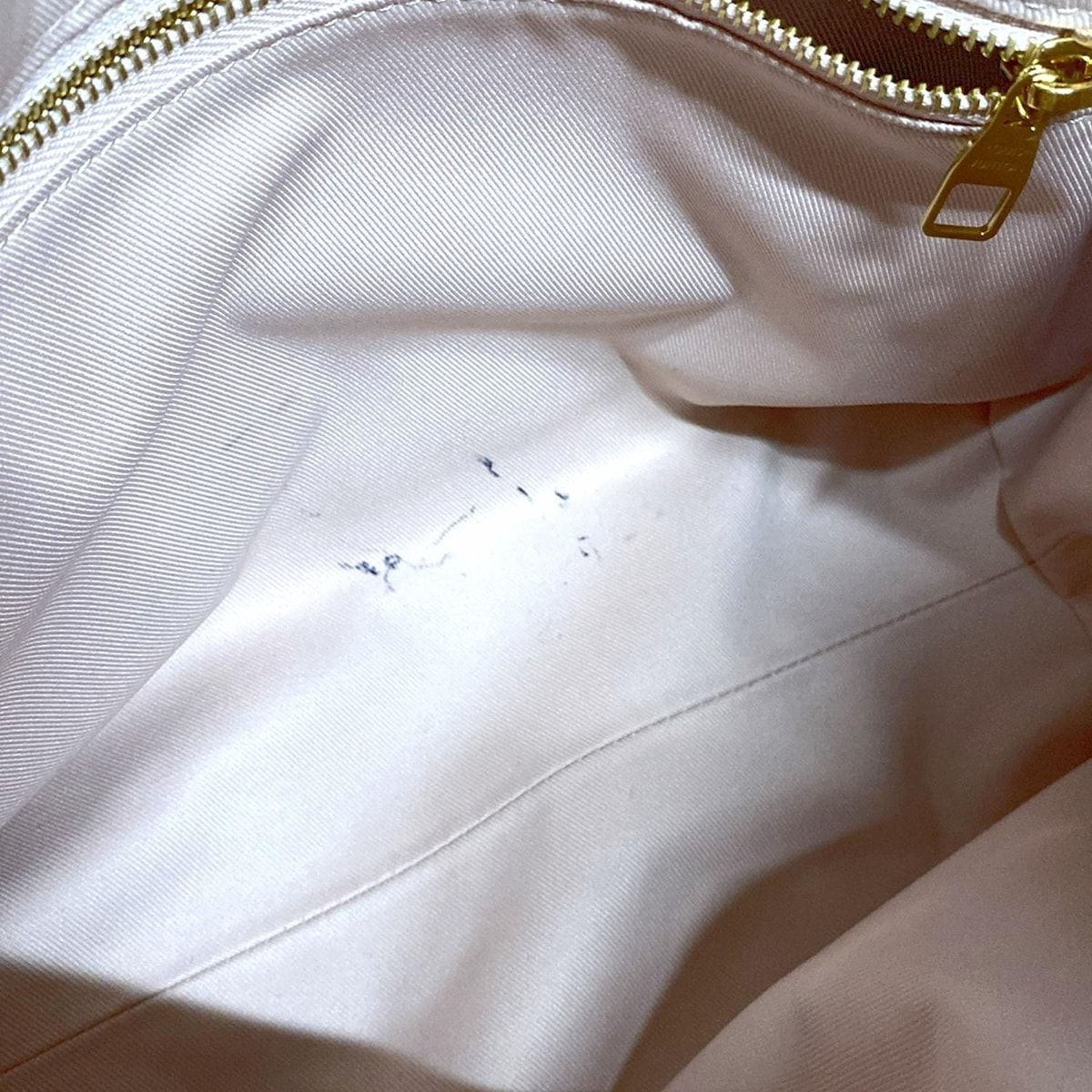 VUITTON