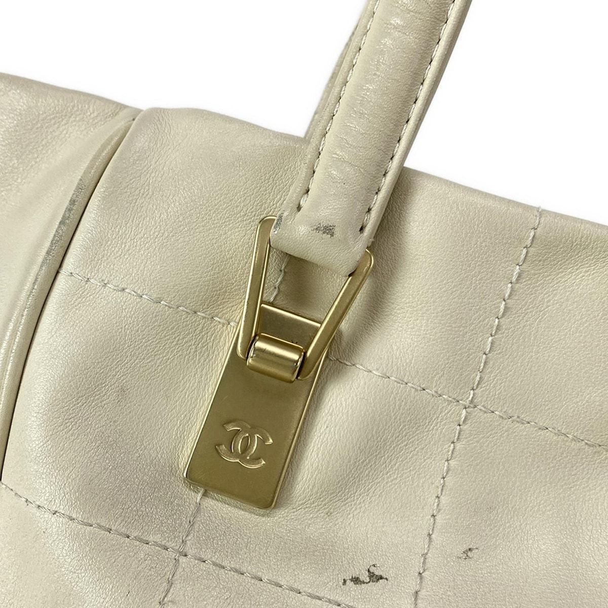 マットゴールド金具