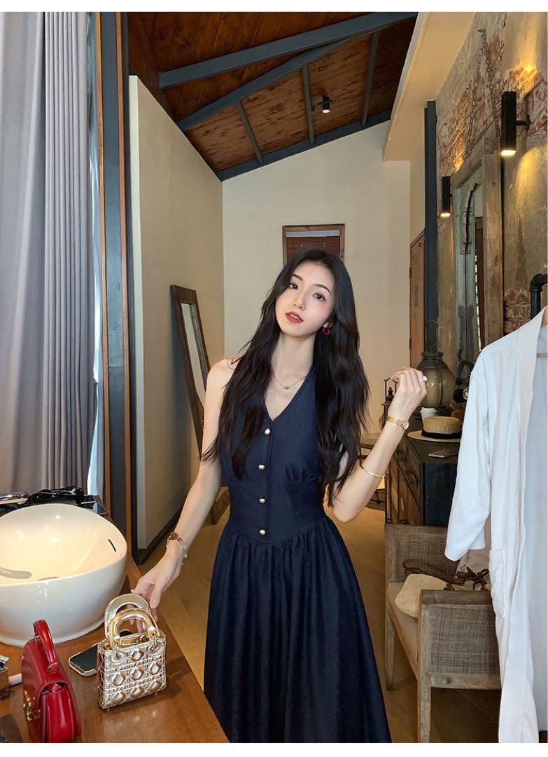 ホルターネックロングワンピース 春モテ服 女子会×デートに最適