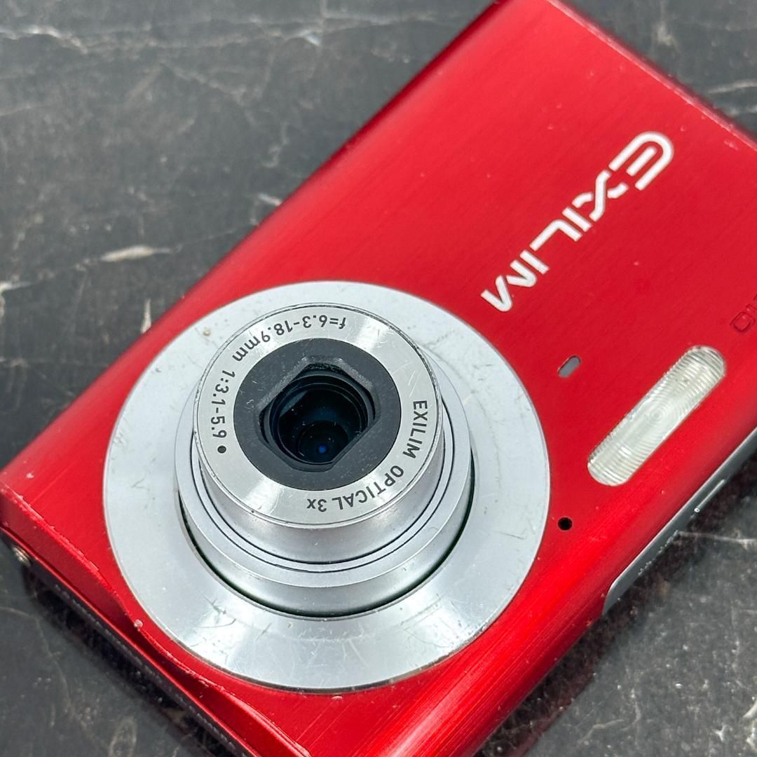 CASIO EXILIM EX-Z60 レッド カシオ エクシリム コンパクトデジカメ