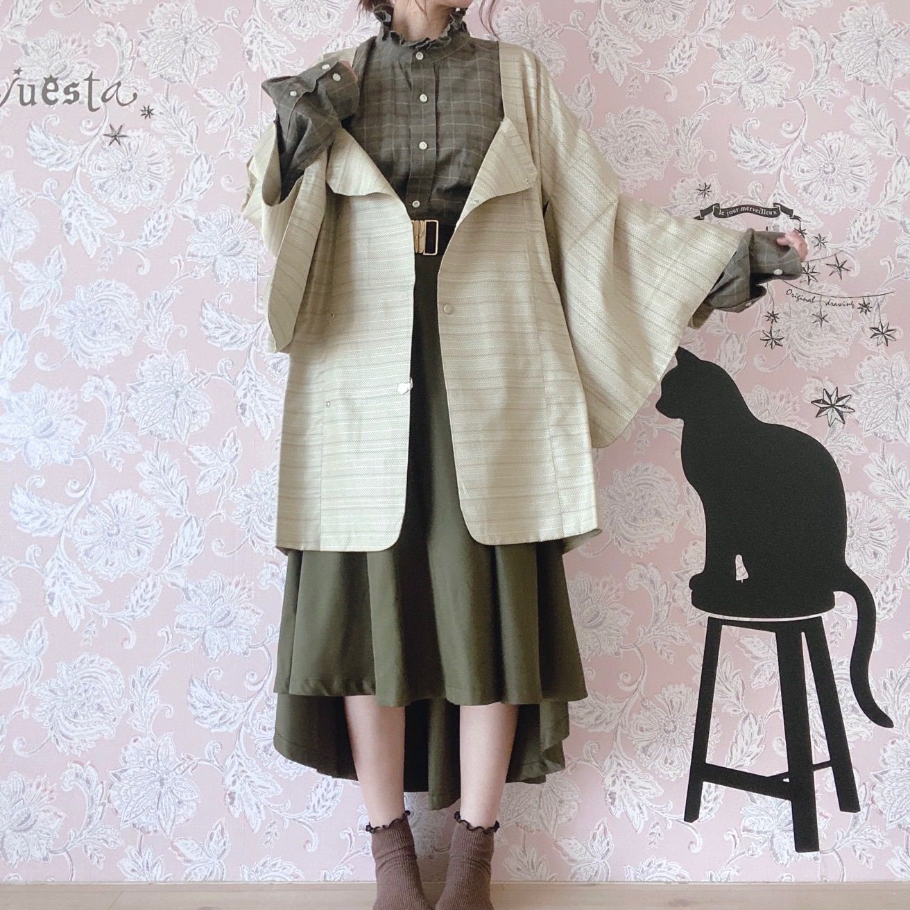 桃華絵里 限定コラボ企画 ポータブルDVDプレーヤー s-828(B) 桃華絵里 限定コラボ企画 ポータブルDVDプレーヤー s-828(B) 桃華絵里