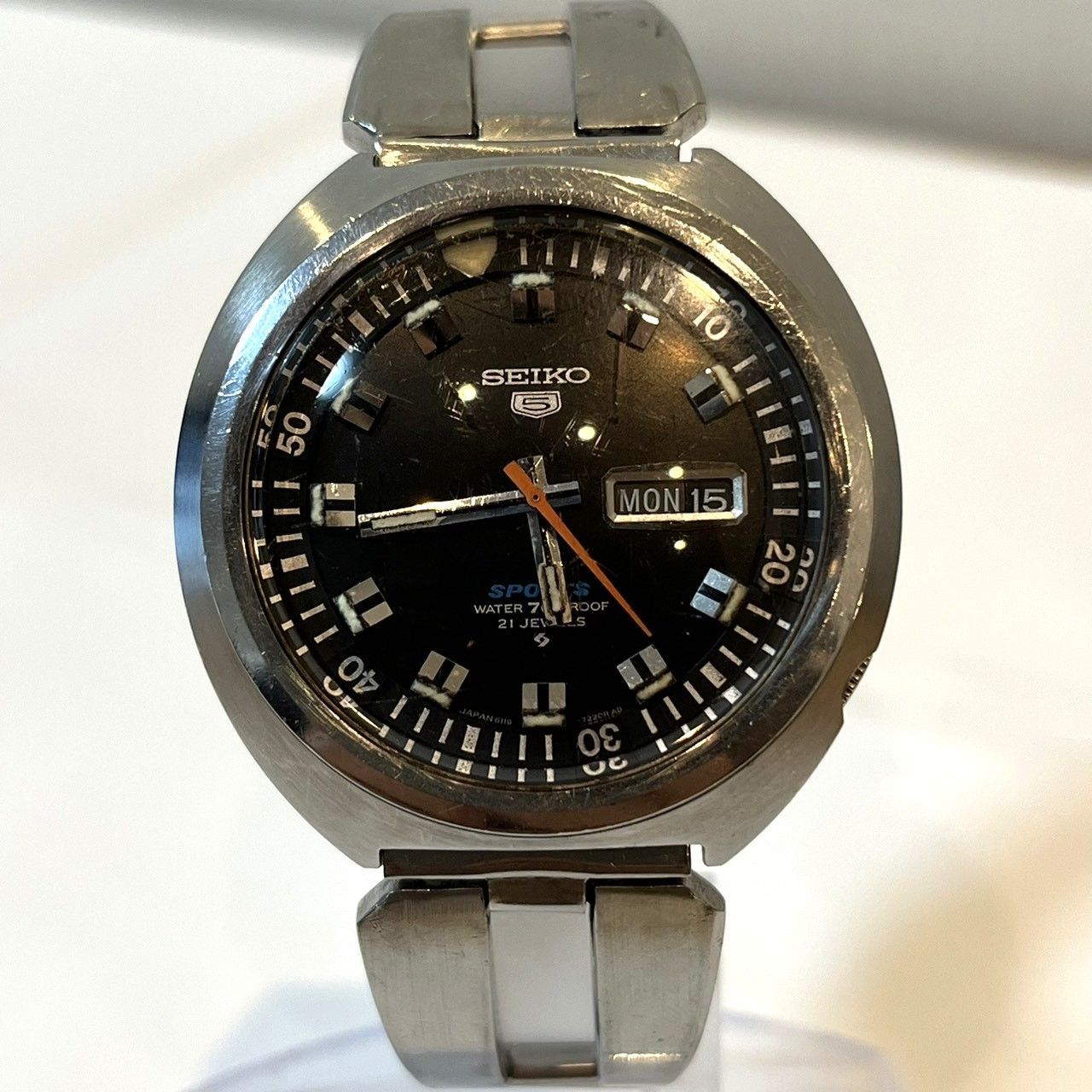 SEIKO 5 SPORTS セイコー ファイブスポーツ 自動巻き 21石