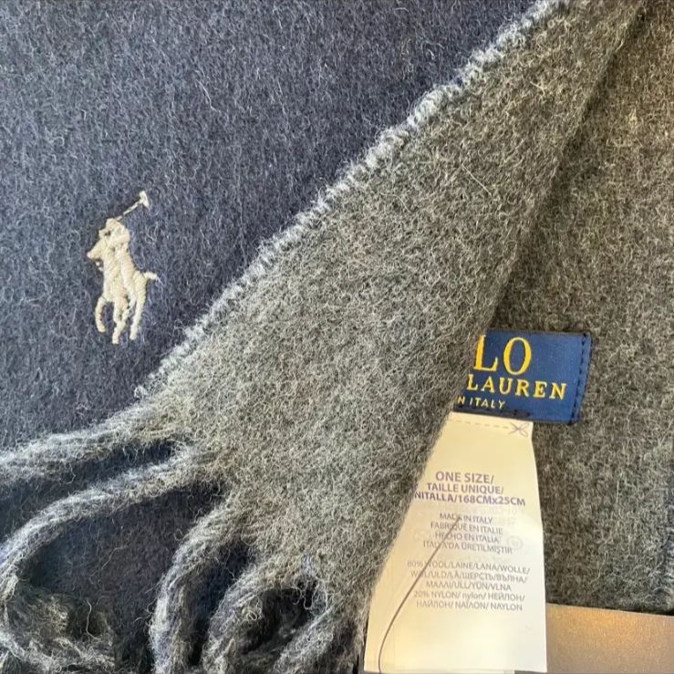 リバーシブルマフラー