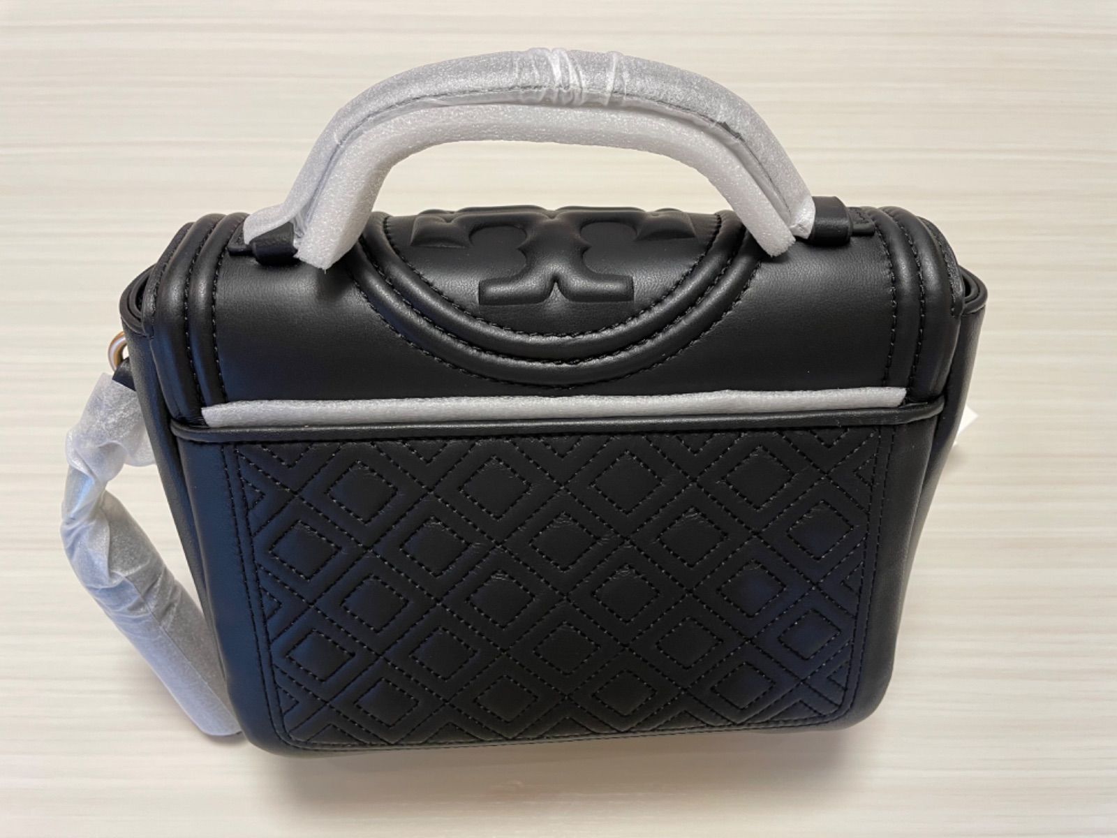 新品】トリーバーチ フレミング サッシェルショルダーバッグ - メルカリ