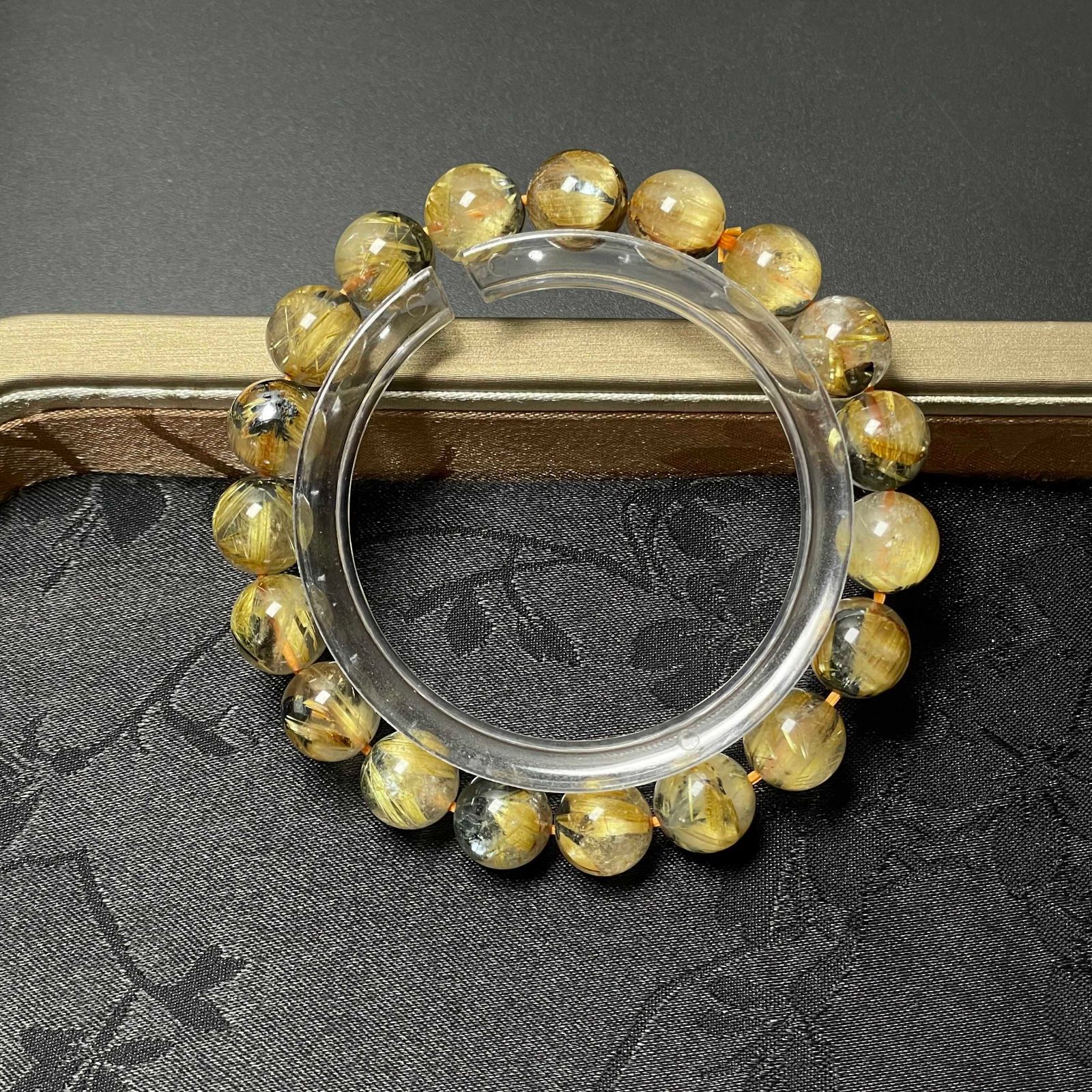 太陽花タイチンルチル　高透明　天然水晶　約11〜11.8ミリ　極美品 タイチンルチル 高透明 極美品 約11〜11.4ミリ - メルカリ