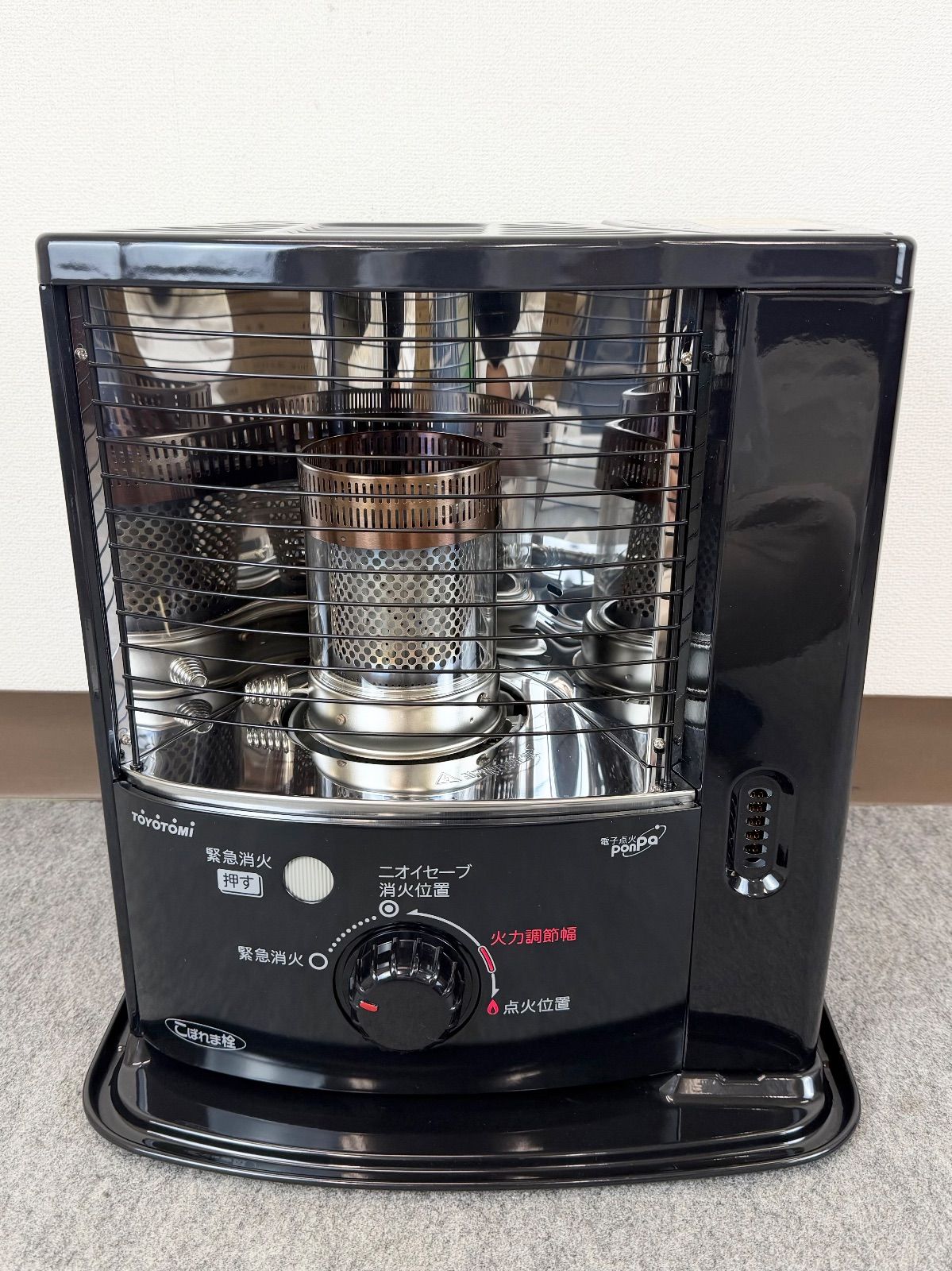 J25CC16 TOYOTOMI トヨトミ 反射式 石油ストーブ RSX-23N 2025年製 ブラック タンク容量3.6L