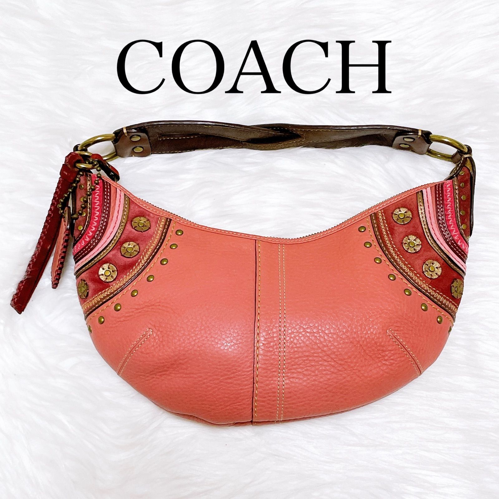 美品✨coach 希少デザイン ワンショルダー クロワッサン型