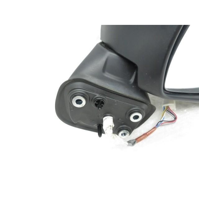 右サイドミラー