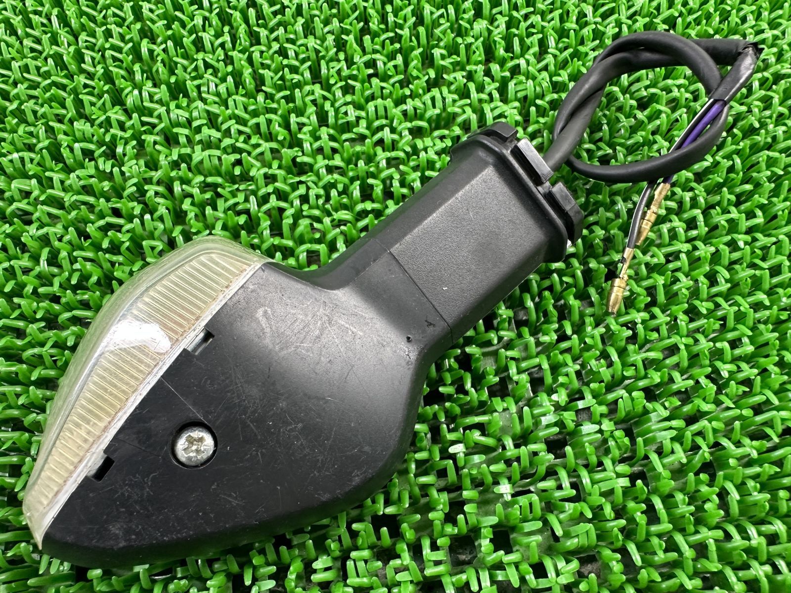 専用ページになりました ジクサー150 リアウインカー 左 90564 スズキ 純正 中古 バイク 部品