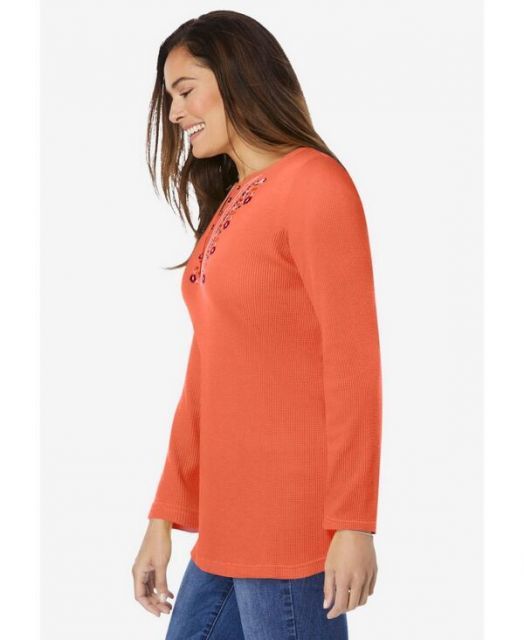 送料無料 ウーマン ウィズイン レディース シャツ トップス Plus Size Within Embroidered Thermal Henley Tee Pumpkin vine embroidery