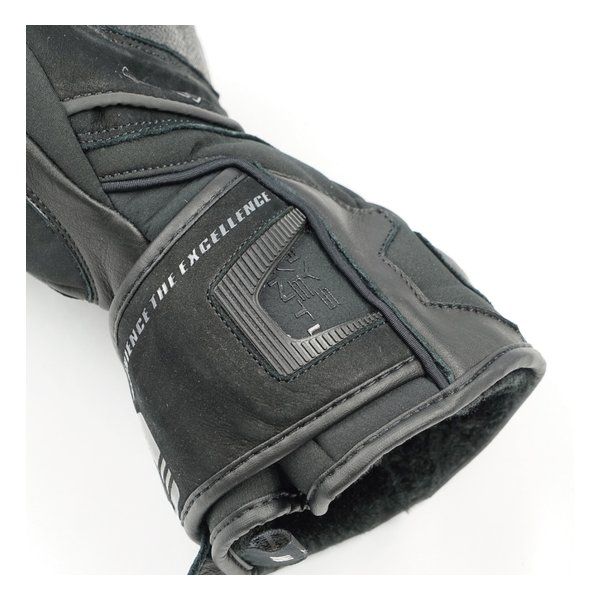 ROUGH-ROAD ラフアンドロード