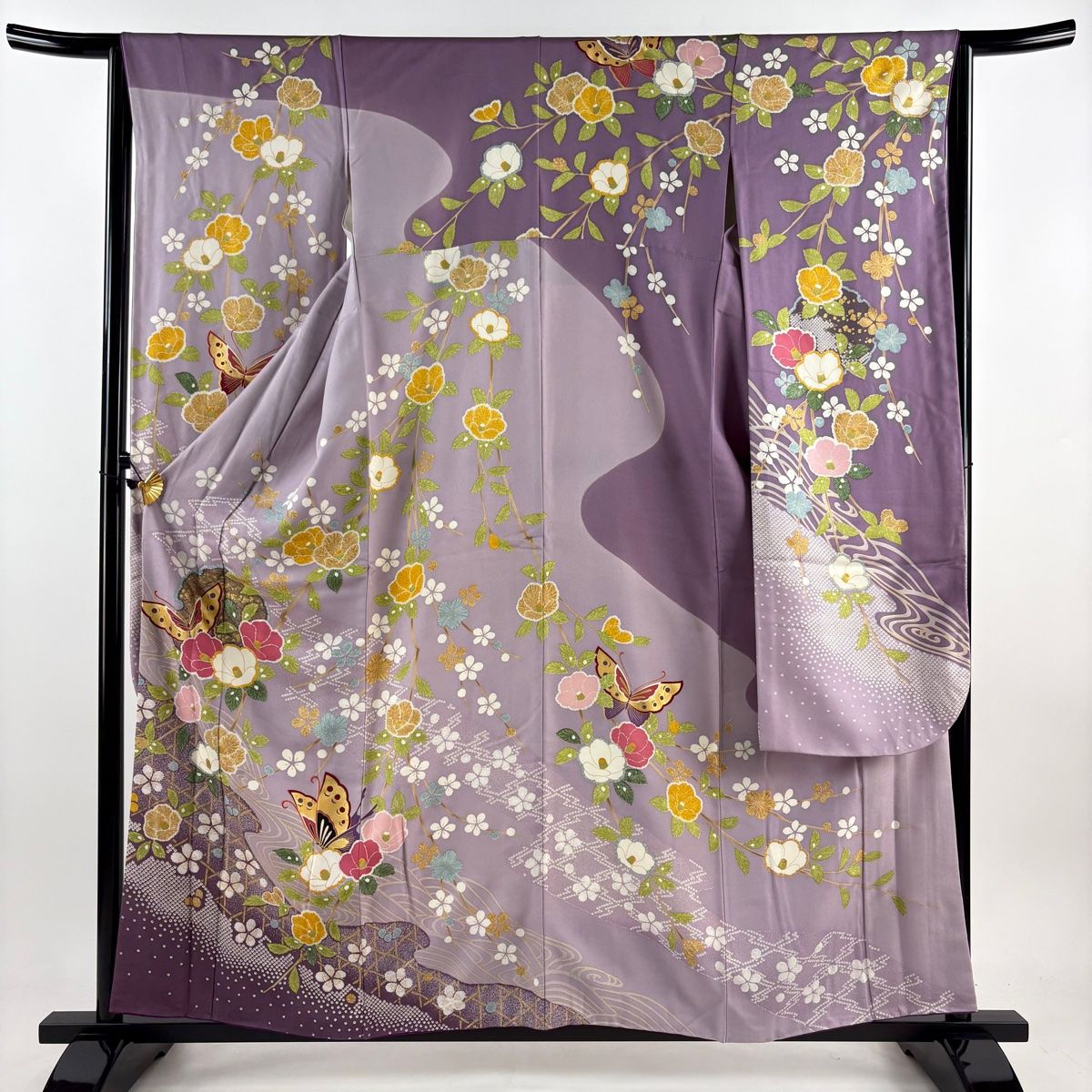振袖 身丈158.5cm 裄丈63.5cm S 袷 蝶 椿 金彩 薄紫 正絹 名品