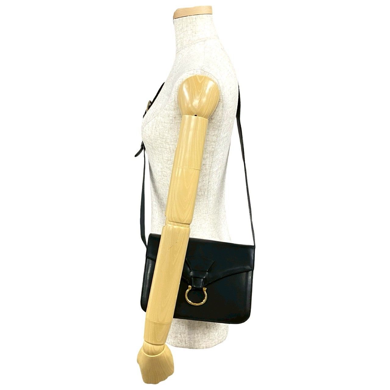 極 美品 保存袋付 CELINE セリーヌ ガンチーニ ロゴ 金具 カーフ