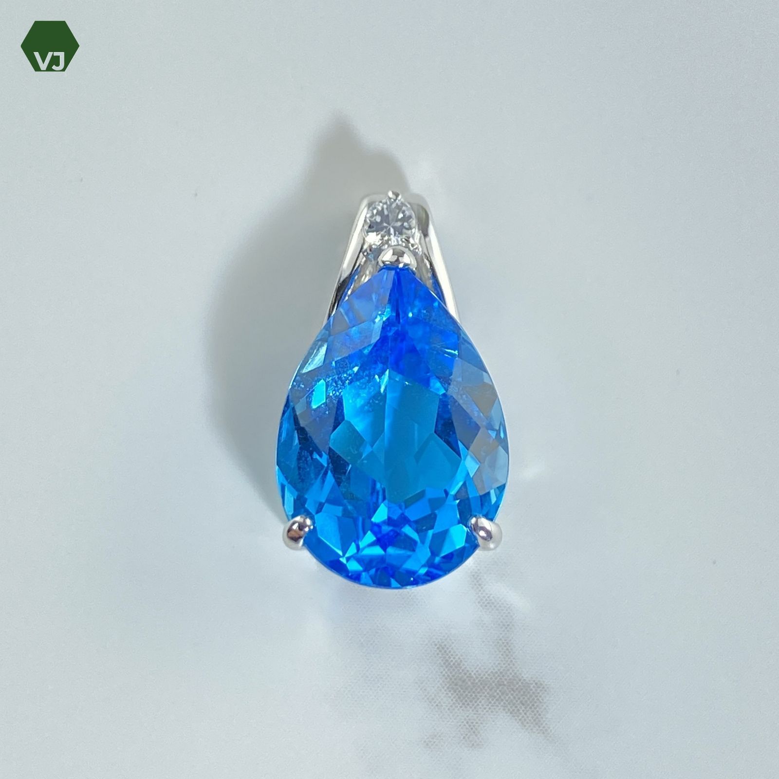 24-16】ブルートパーズ ホワイトサファイア ペンダントトップ 6.17ct 