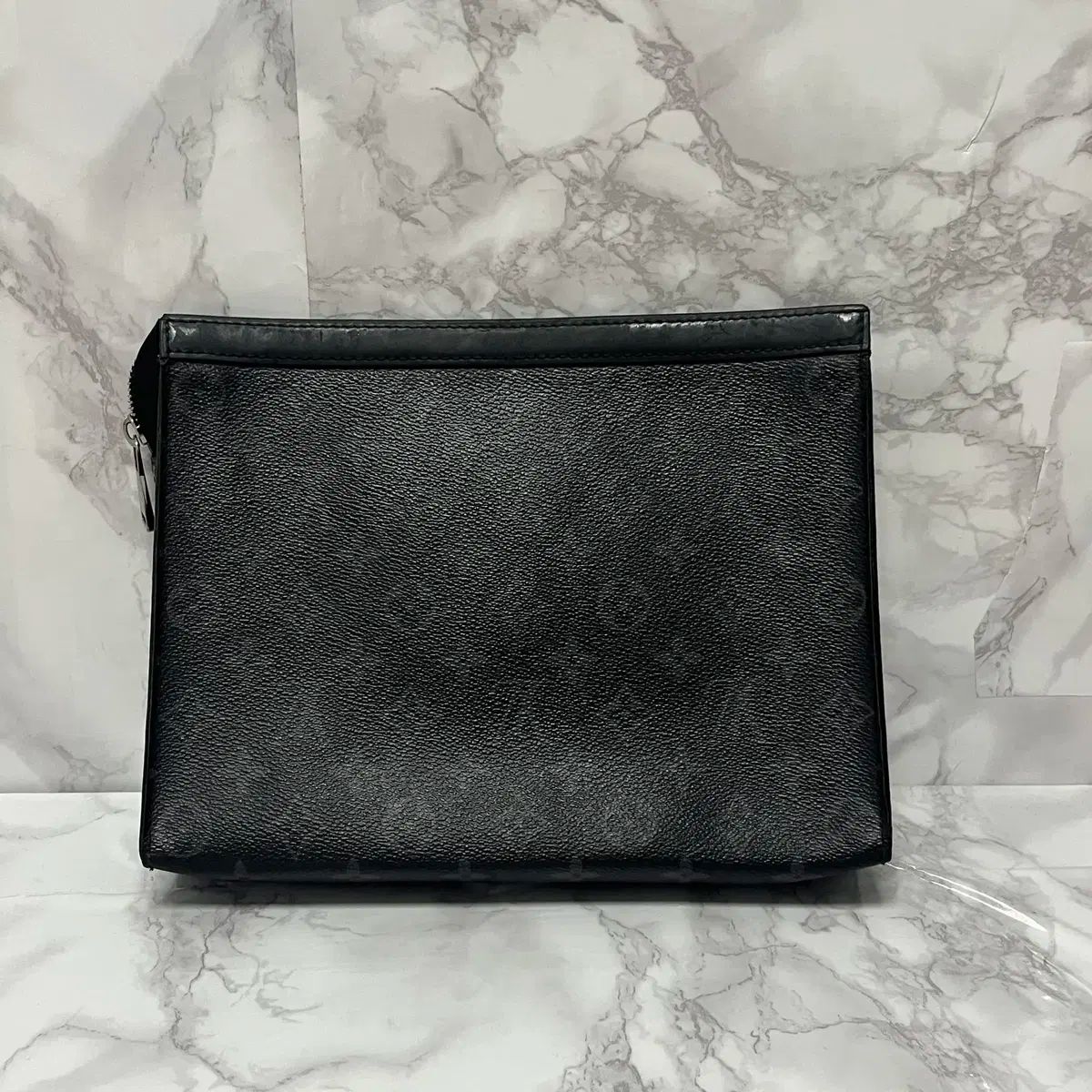 クラッチバッグ