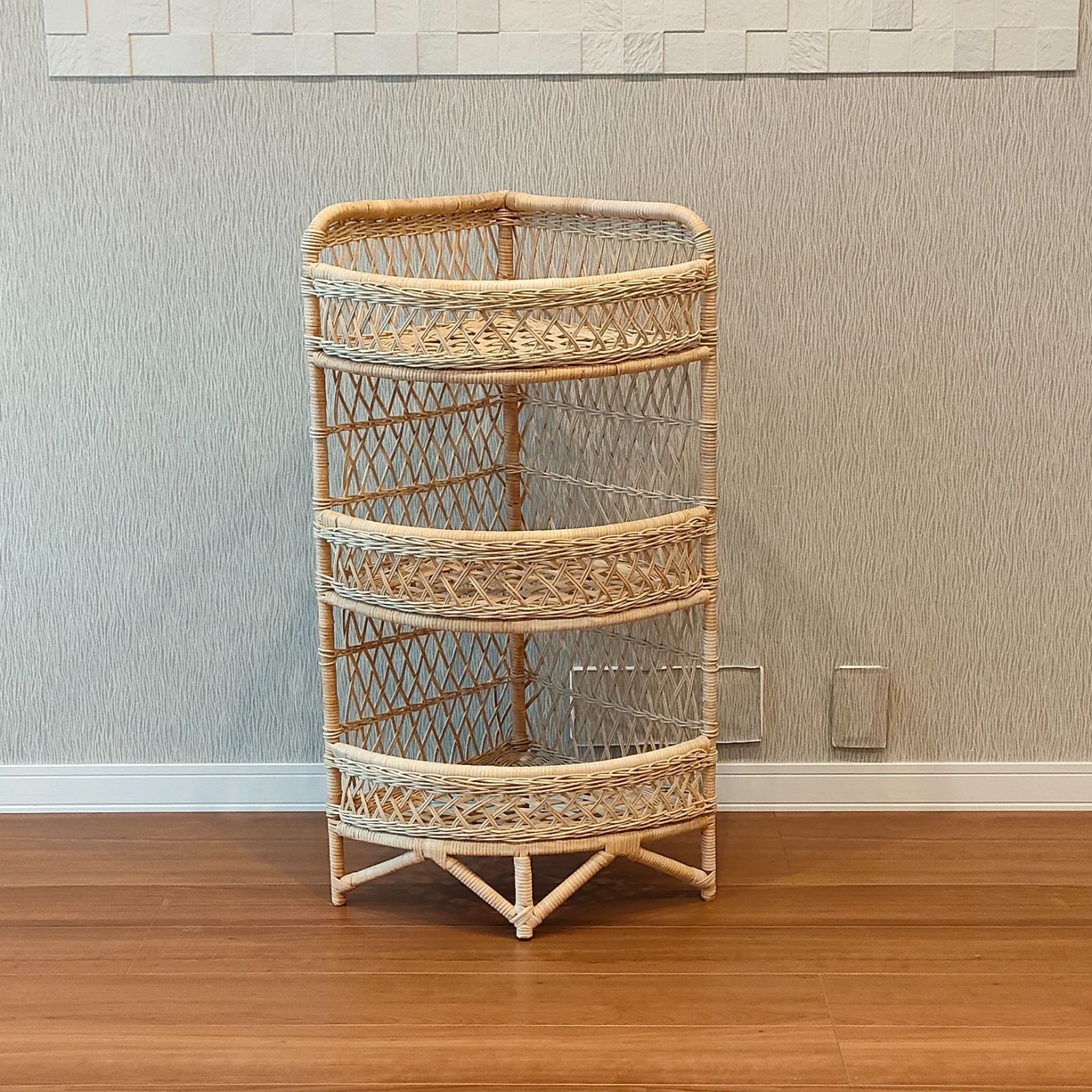 ラタン3段バスケット 楽天市場】水洗いできる ラタン調 3段 バスケット カゴ かご