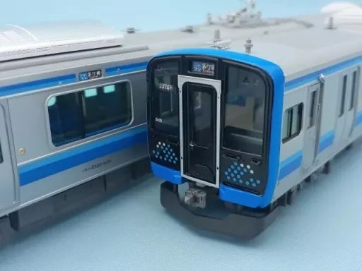 昭和レトロ★鉄道模型★HOゲージ★4両★車両★フィギュアに★1/64より小 中古】鉄道模型 HOゲージ 1/80 JR東日本 E131系500番台 相模線 4