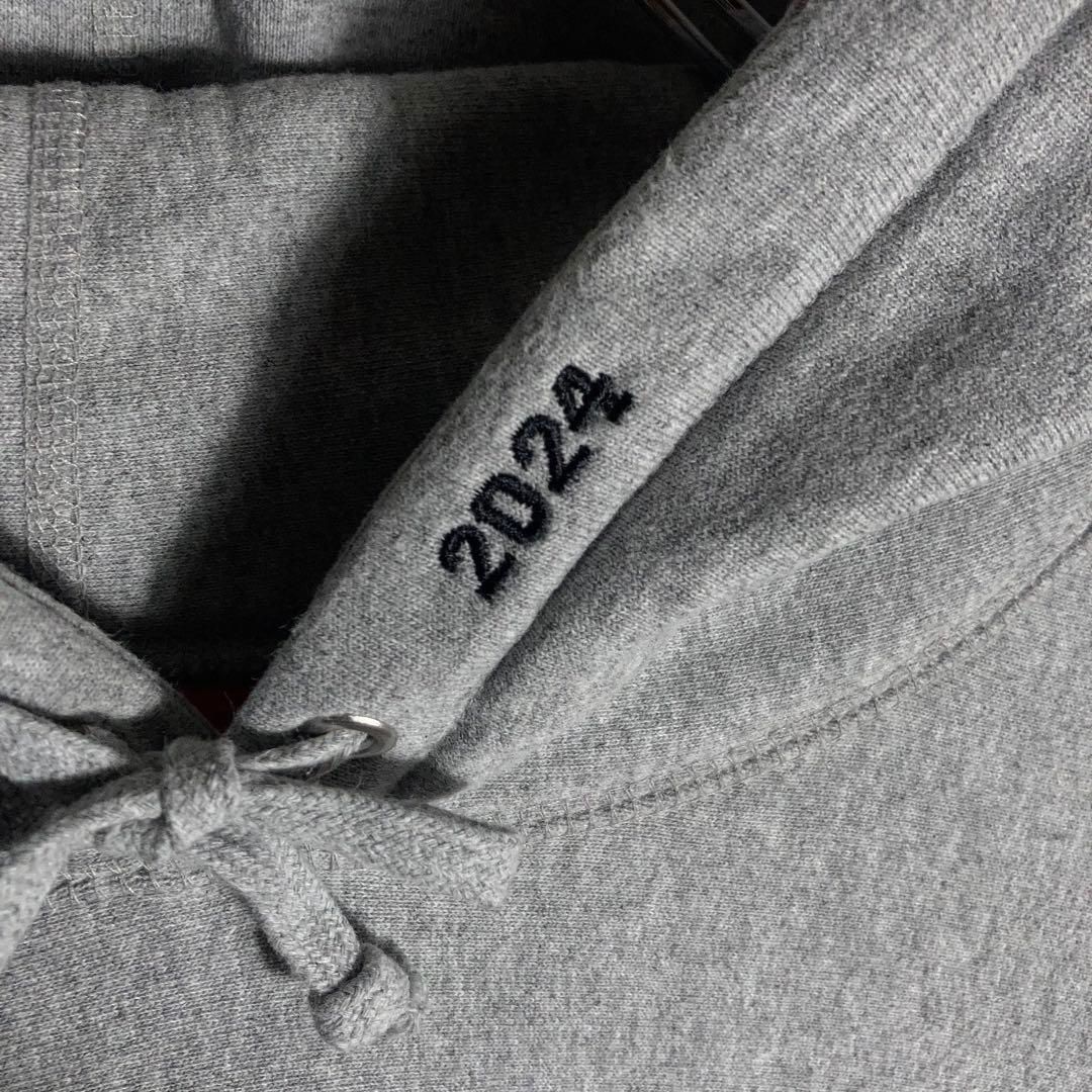 XLサイズ】SUPREME プルオーバーパーカー ビッグロゴ 刺繍