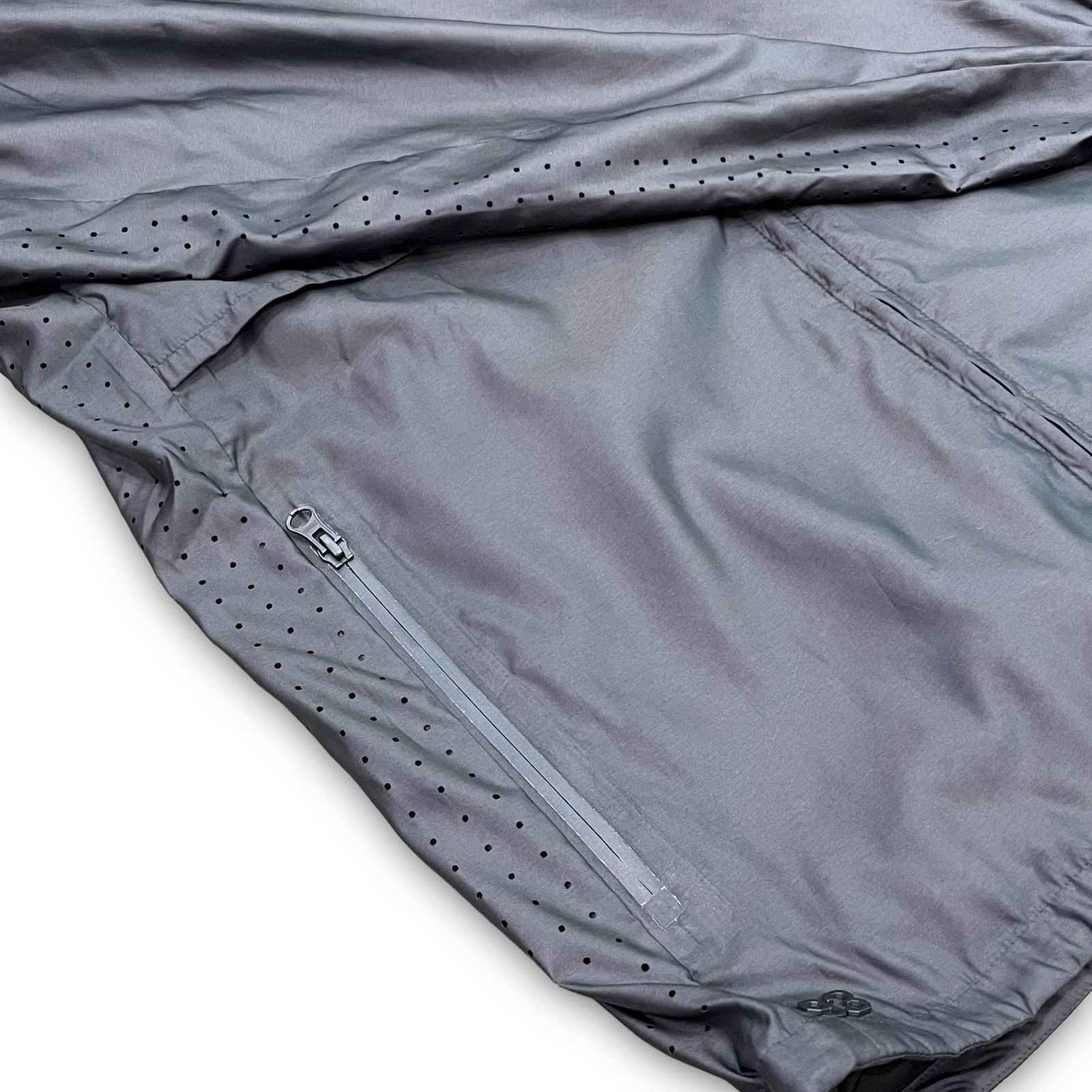 PUMA × STAMPD WINDBREAKER ウィンドブレーカー - メルカリ