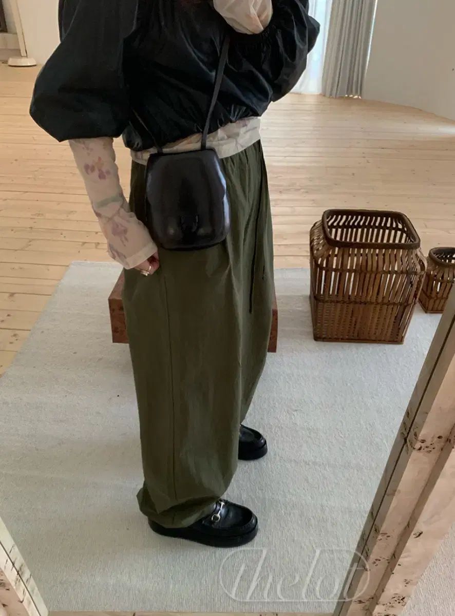 バスケット シャーリング ワイドパンツ DECORATOM_COM_BR