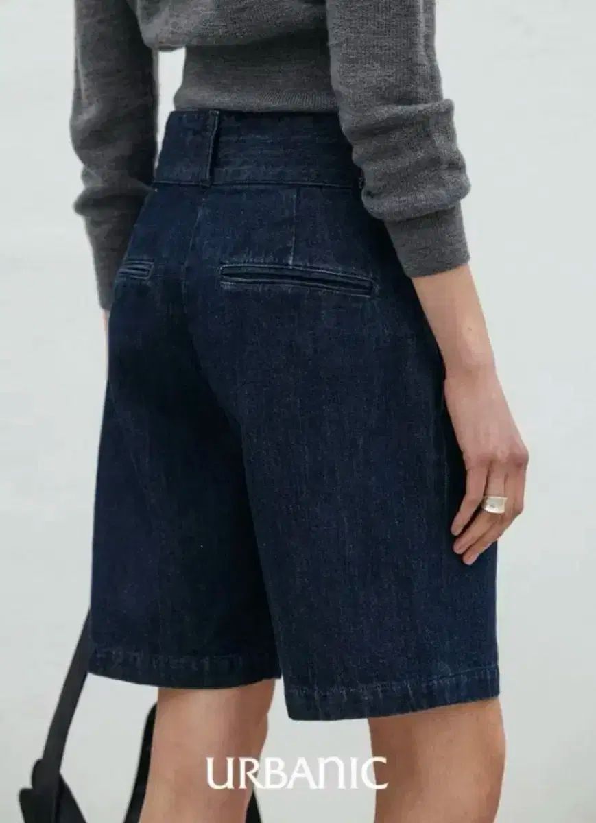 パンツ