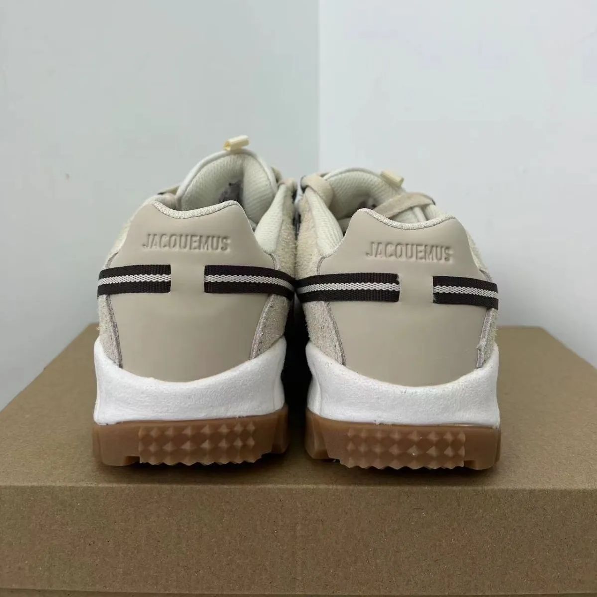 新品未使用 ナイキ Jacquemus x Nike Air Humaea LX スニーカー - メルカリ