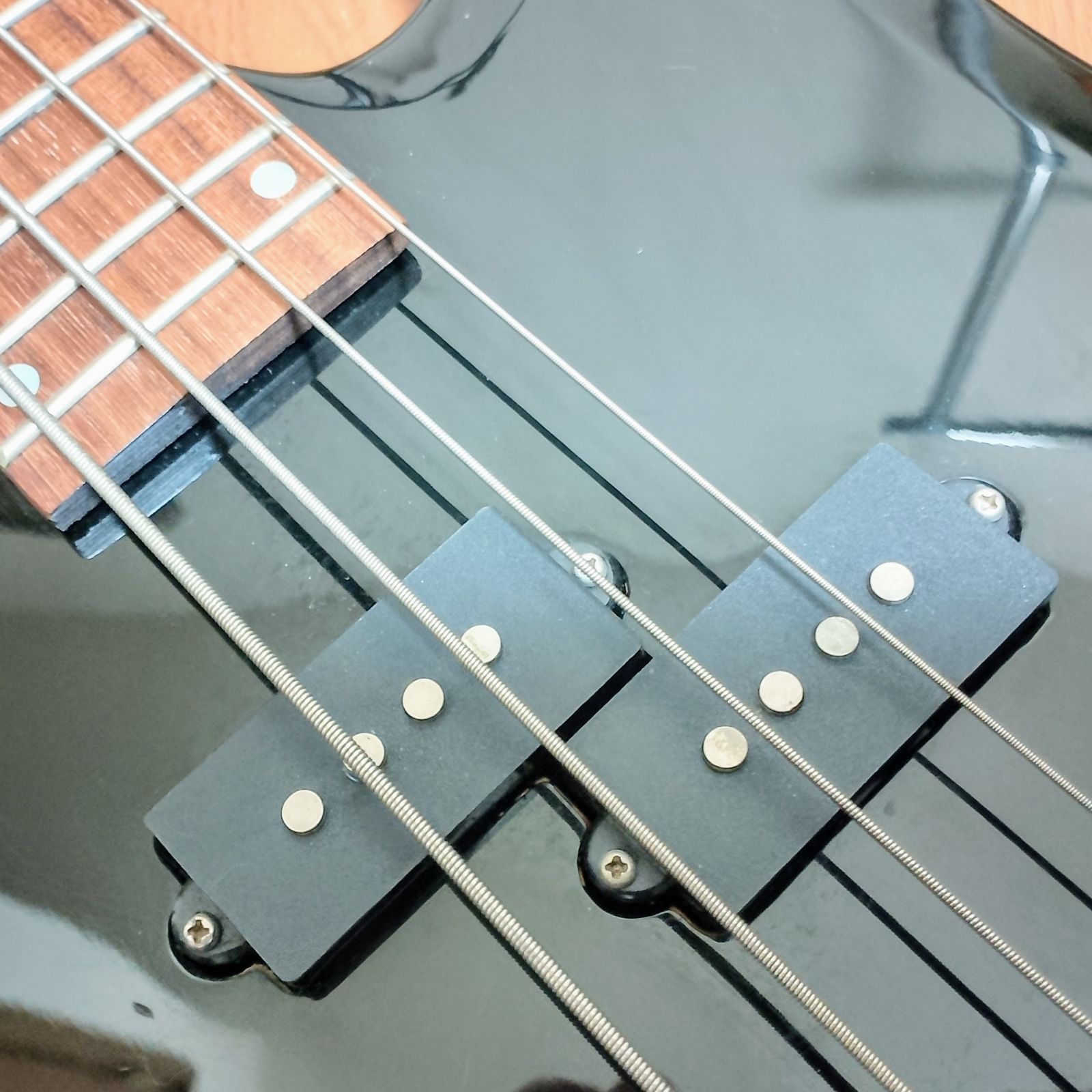 Fernandes「BXB-55」エクスプローラーシェイプ エクスプローラー