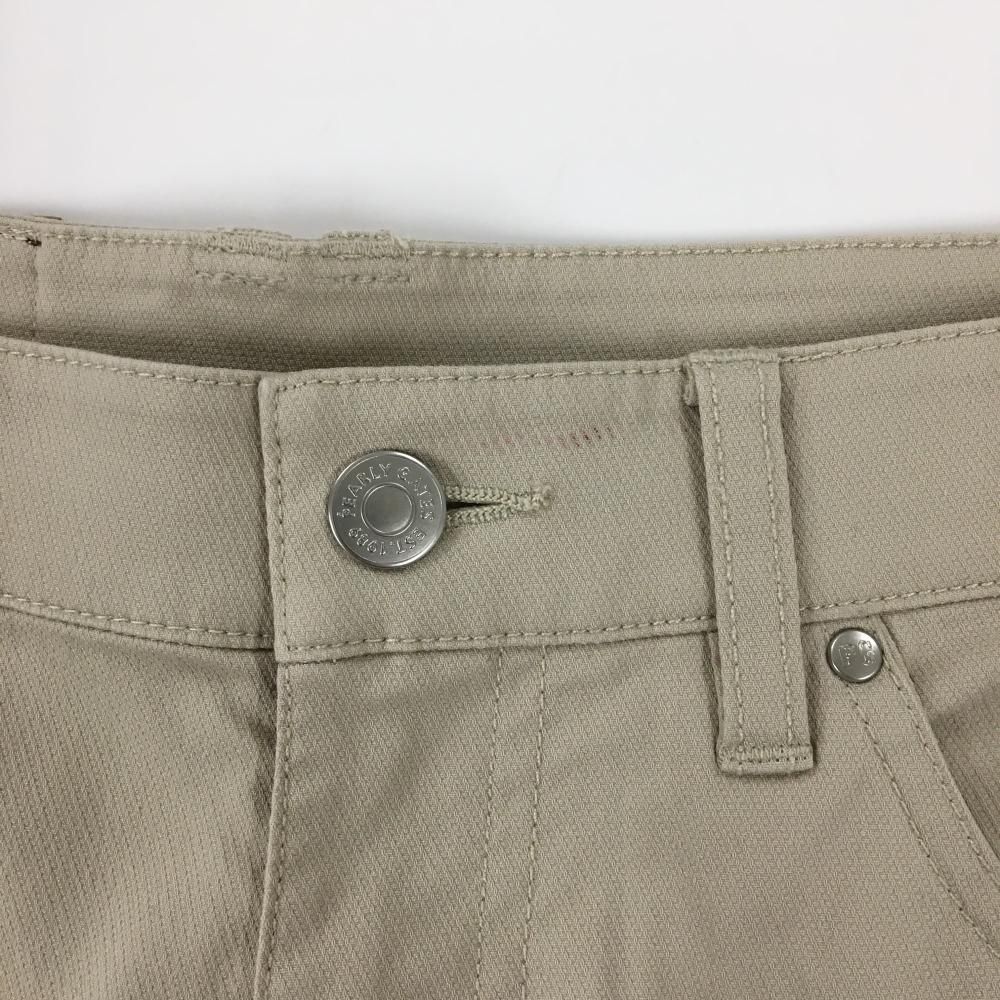 ベージュ ヤシの木刺しゅう