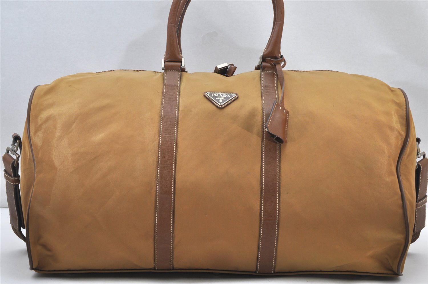 【特大サイズ】 PRADA プラダ ボストンバッグ 三角ロゴ プレート ナイロン 特大サイズ】 PRADA プラダ ボストンバッグ 三角ロゴ プレート ナイロン
