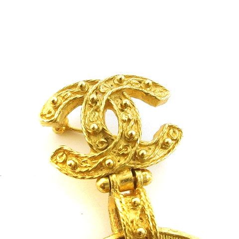 【2025年】エレガントファッションを上品に着 CHANEL シャネル 94年製 フェイク ブローチ ヴィンテージ 94A ブローチ