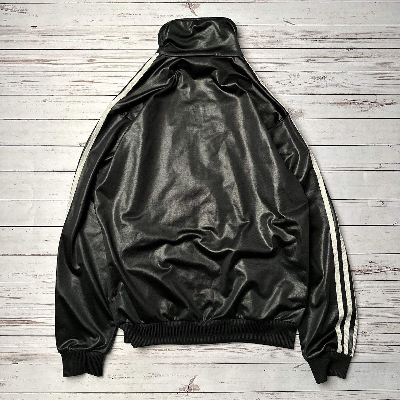 アディダス☆トレフォイル 刺繍ロゴ ハイネック トラックジャケット 黒