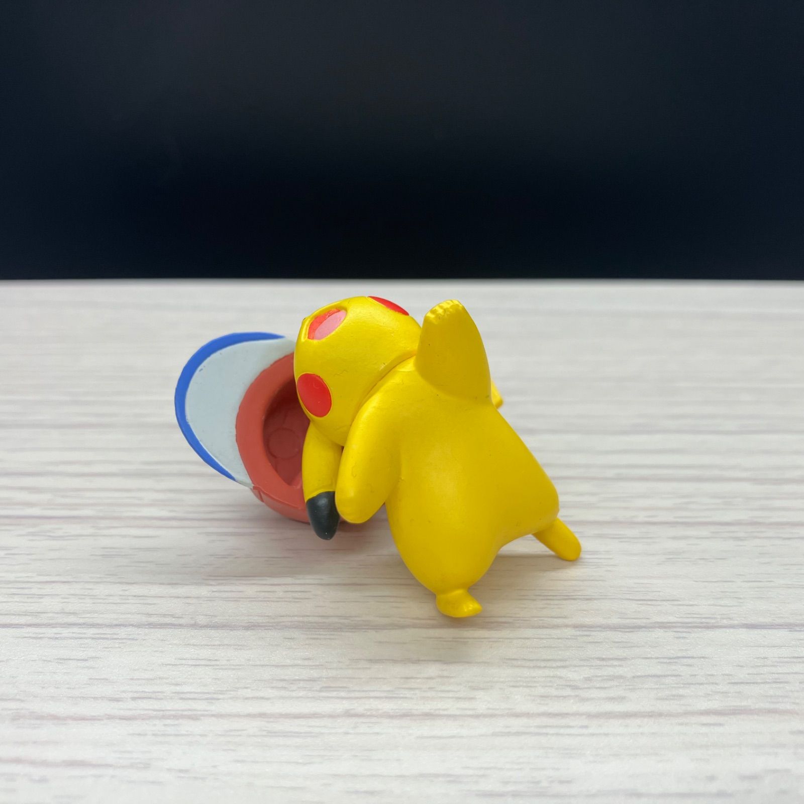 モンコレ 廃盤 サトシのピカチュウ 1000まんボルト 【A-1】 - メルカリ