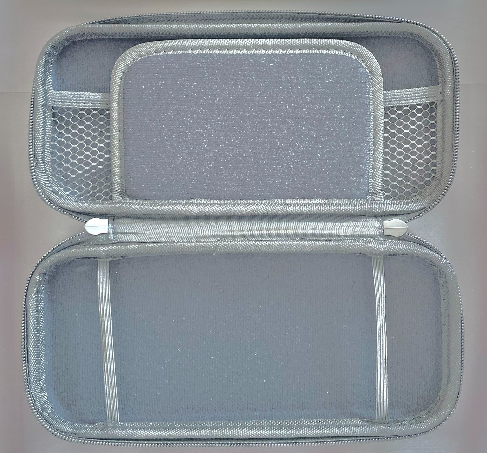 超美品‼️ニンテンドースイッチ ライト+バッテリー新品+ケース+ガラス