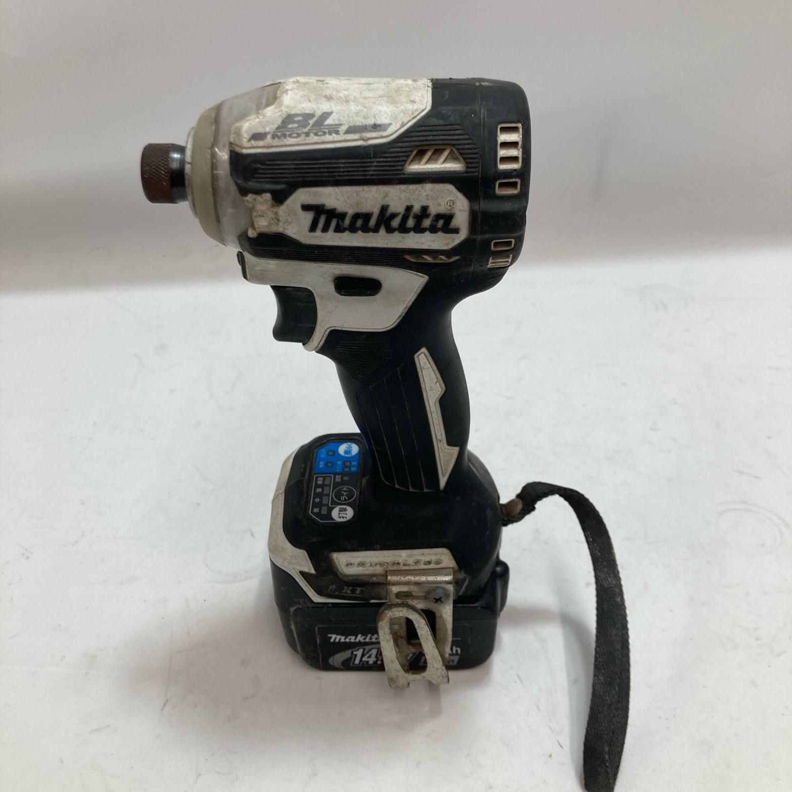 MAKITA マキタ インパクトドライバ TD161D ブラック 14.4v バッテリー付