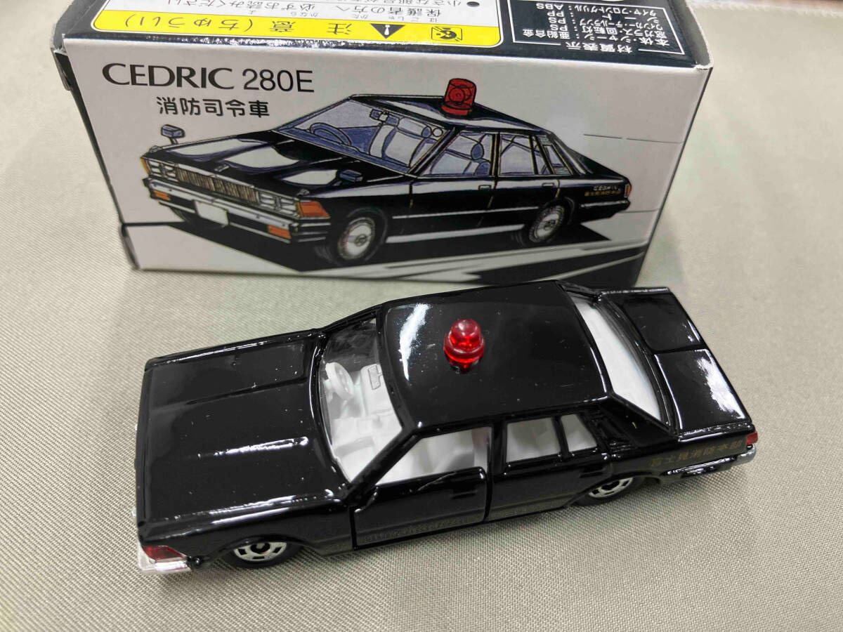 トミカ ニッサン セドリック 280E ブロアム 消防指令車 黒 白